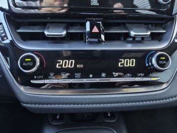 Toyota Corolla Touring Sports